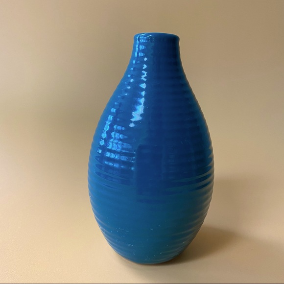 Blue Ribbed Vase - Picture 9 of 10